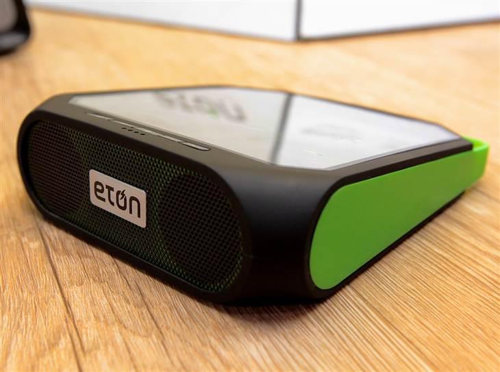 252113_560324267329264_427298657_n