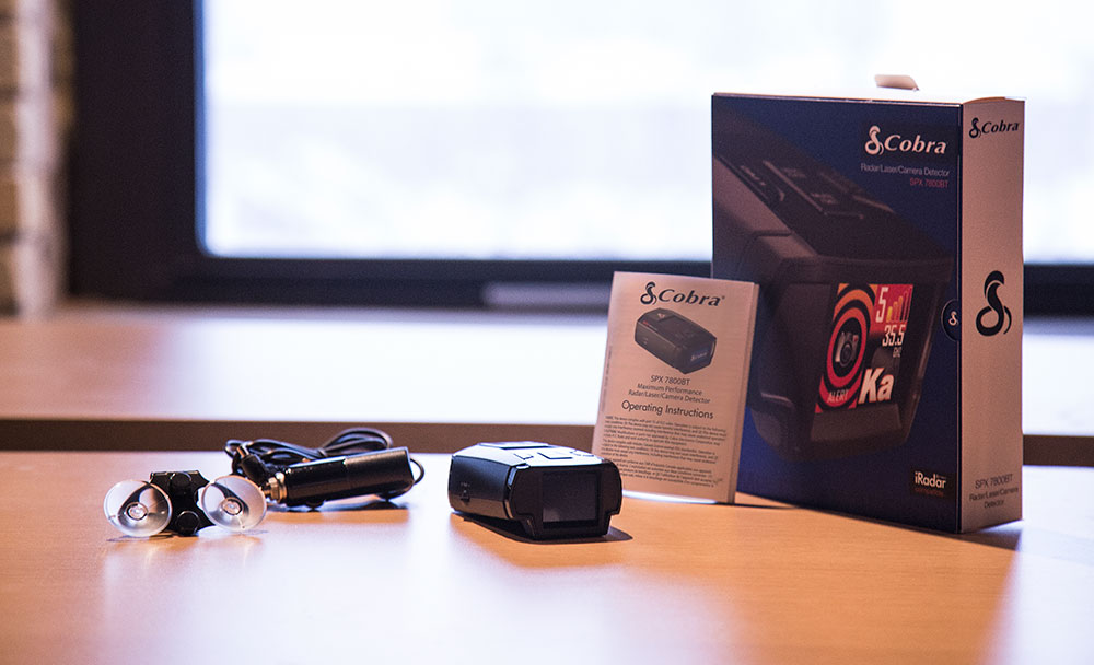 busted-wallet_cobra_radar_detector_web1