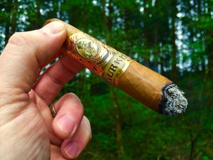 Gurkha Royal Challenge Cigar Review