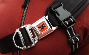 kadet-sling-bag-buckle