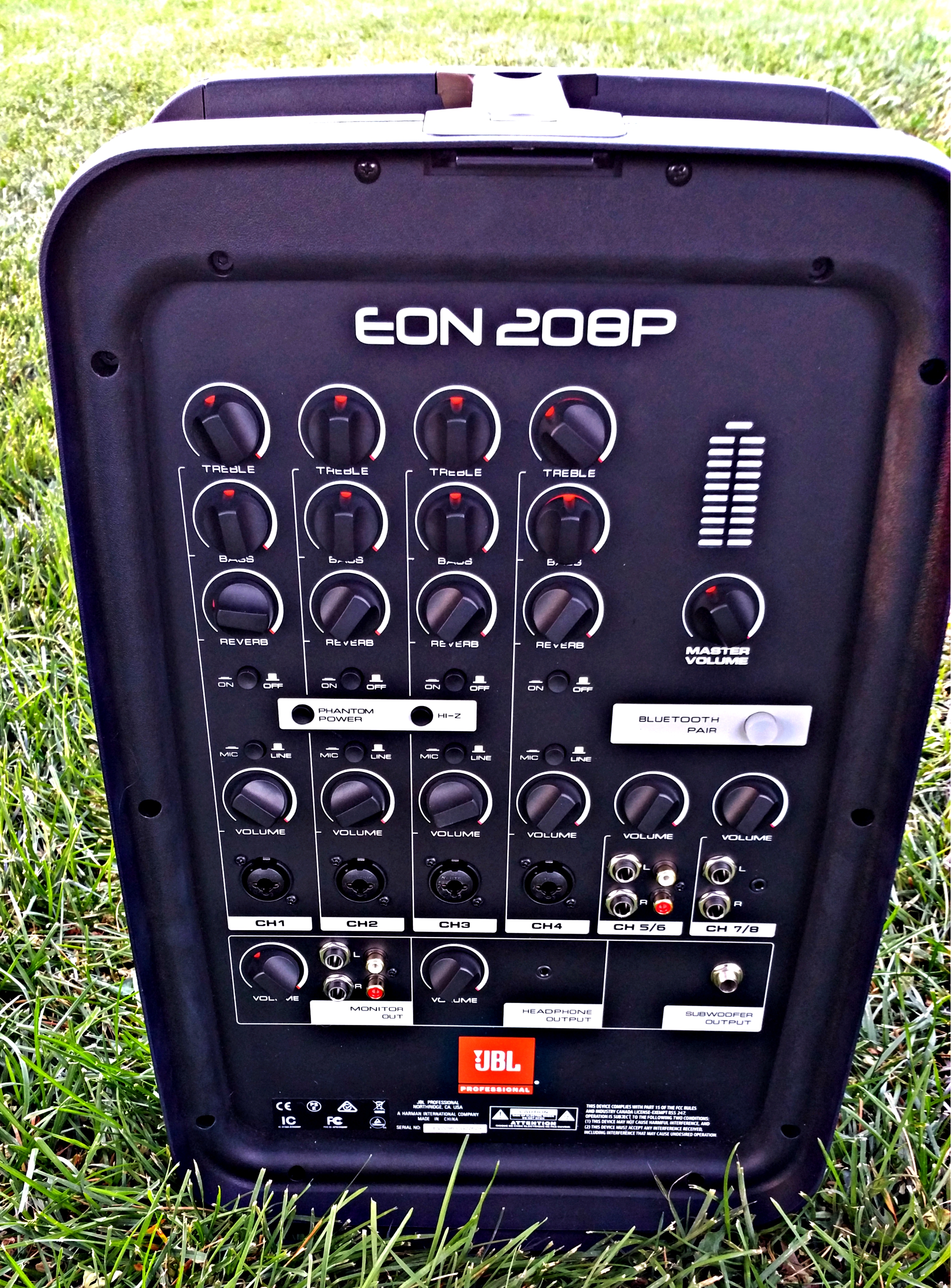 JBL EON208P Review