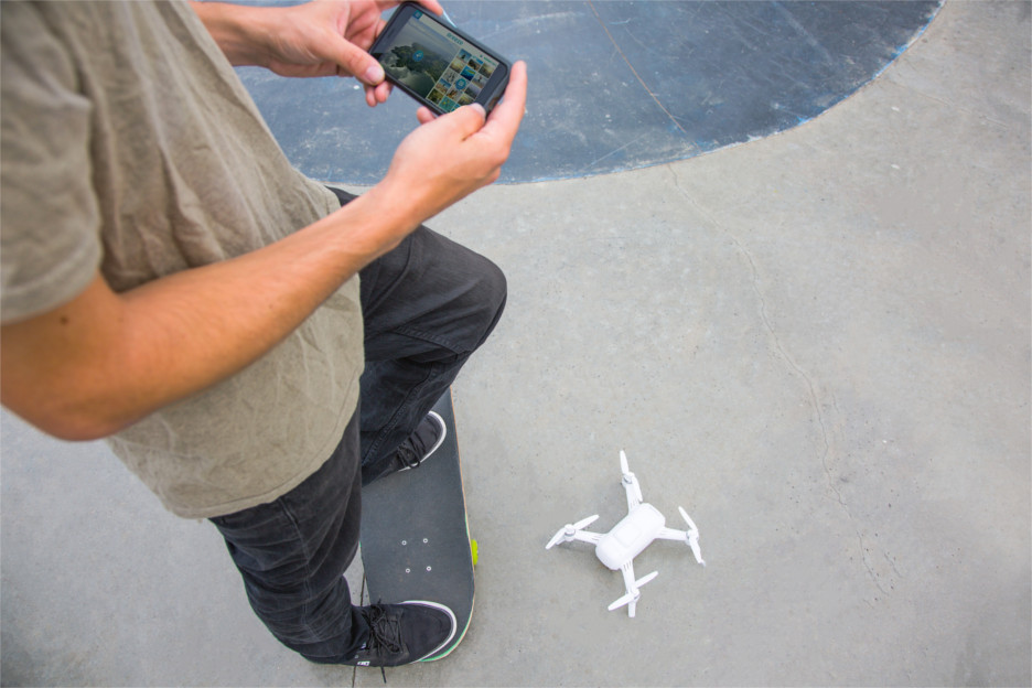 yuneec breeze drone first look