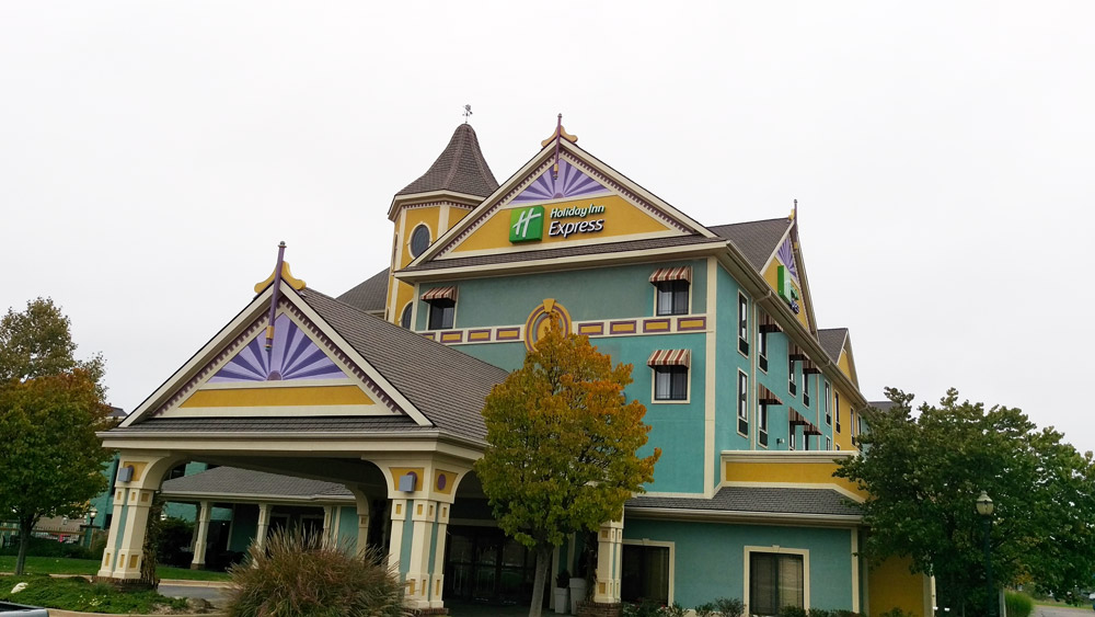 Holiday Inn Express - Holland, Michigan. Bustedwallet.com