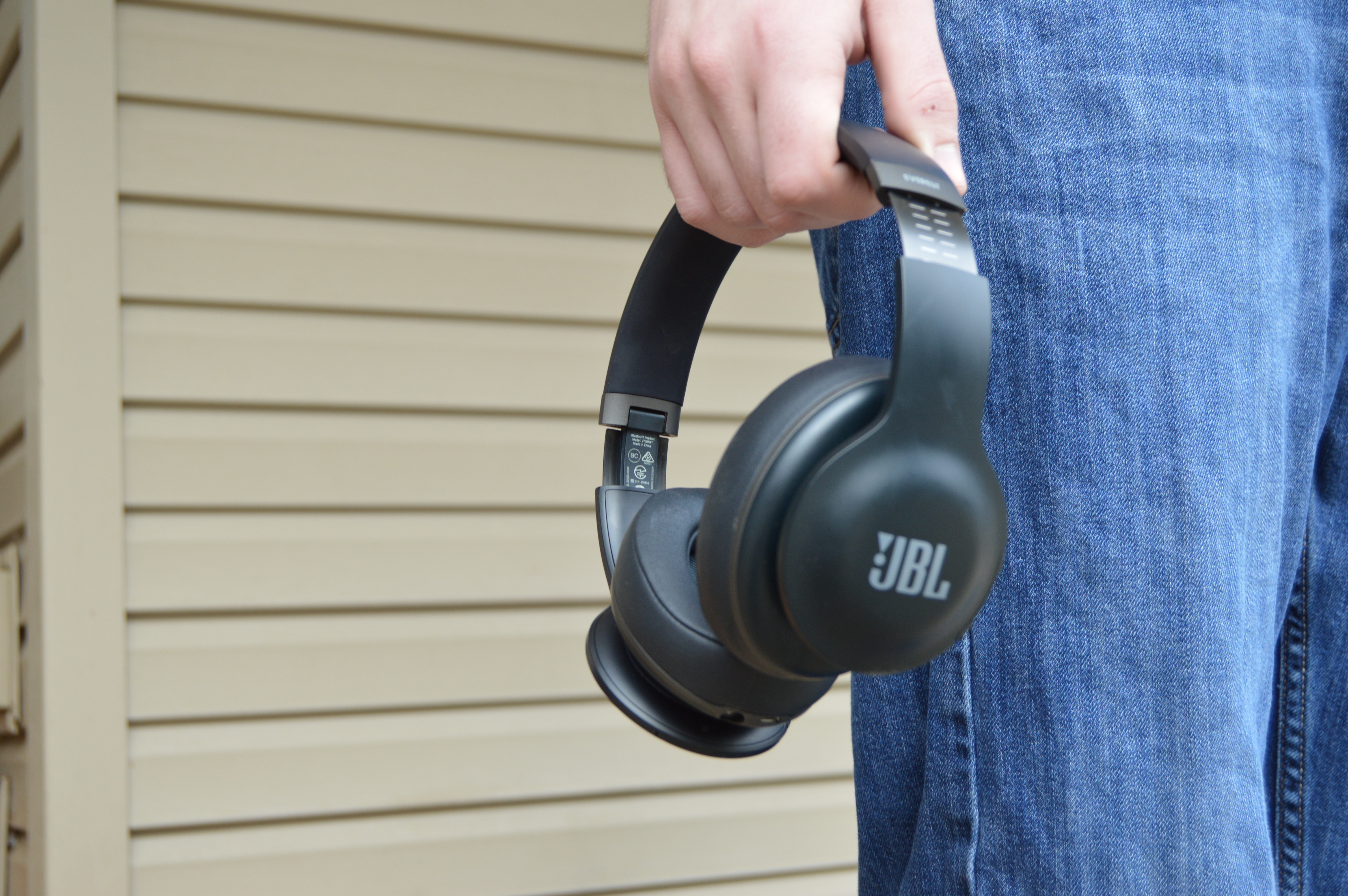 JBL Everest Elite 700 Review