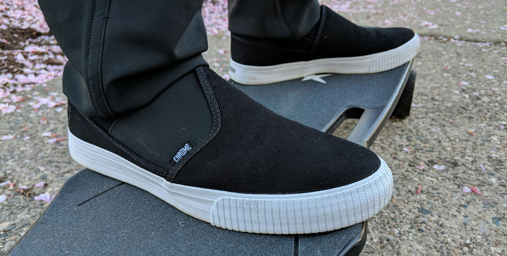 chrome-shoes-busted-wallet-review