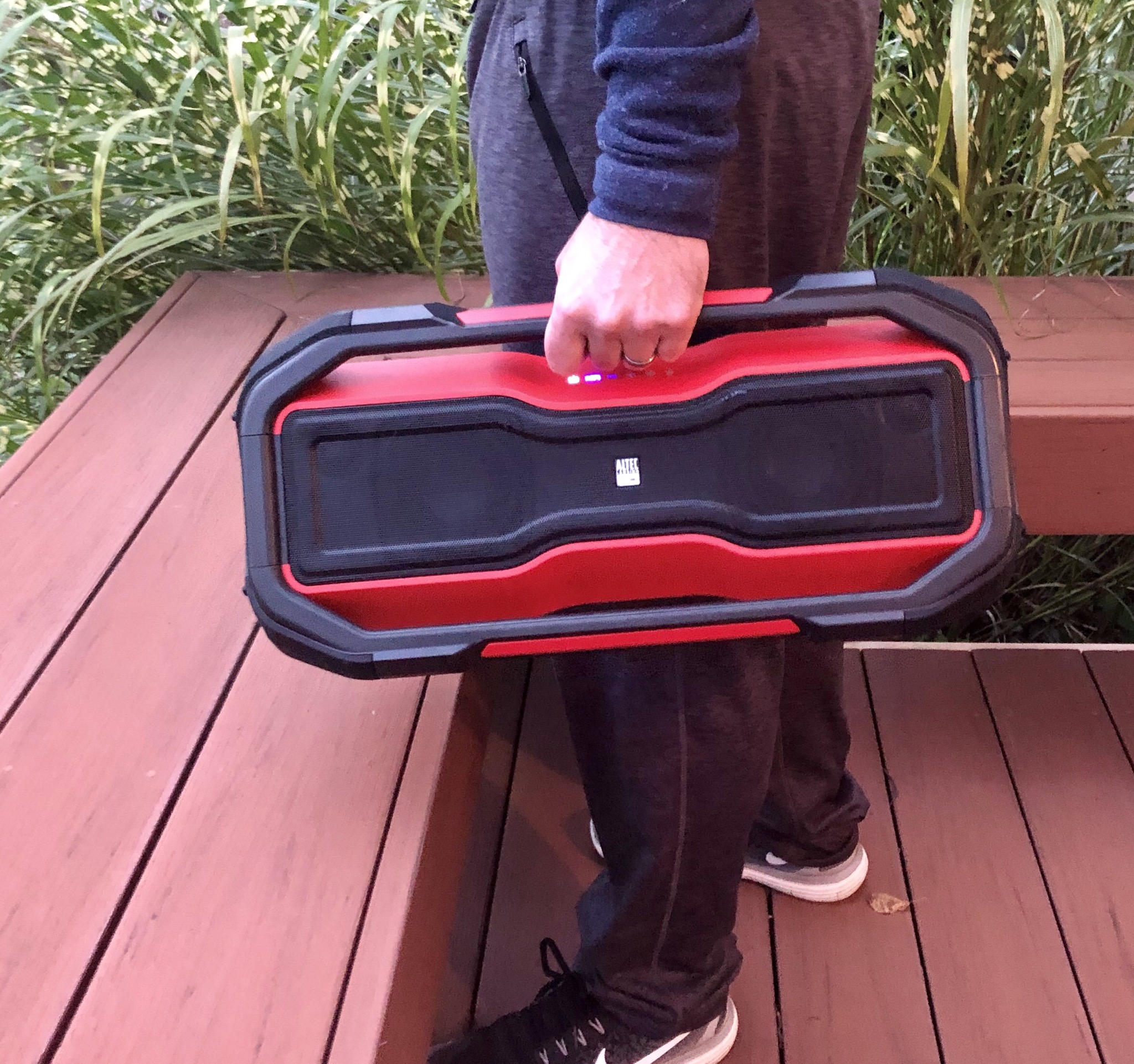 6054E0E7-8750-40BE-A364-AFAA46D40E93